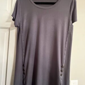 Women's Short Sleeve Scoop Neck Tunic - Gray (No brand/tag)